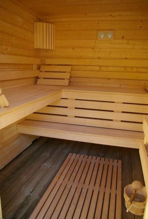 Chalet Pomme de Pin 5 chambres 12 à 14 personnes Formiguères Esterno foto