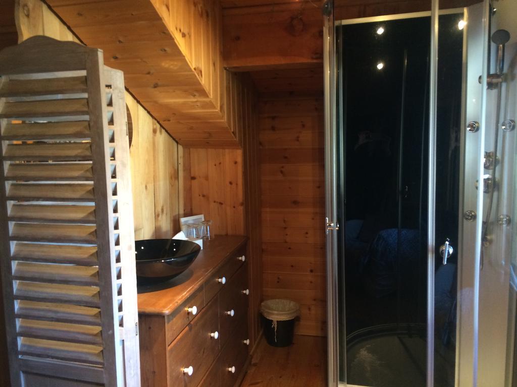 Chalet Pomme de Pin 5 chambres 12 à 14 personnes Formiguères Esterno foto